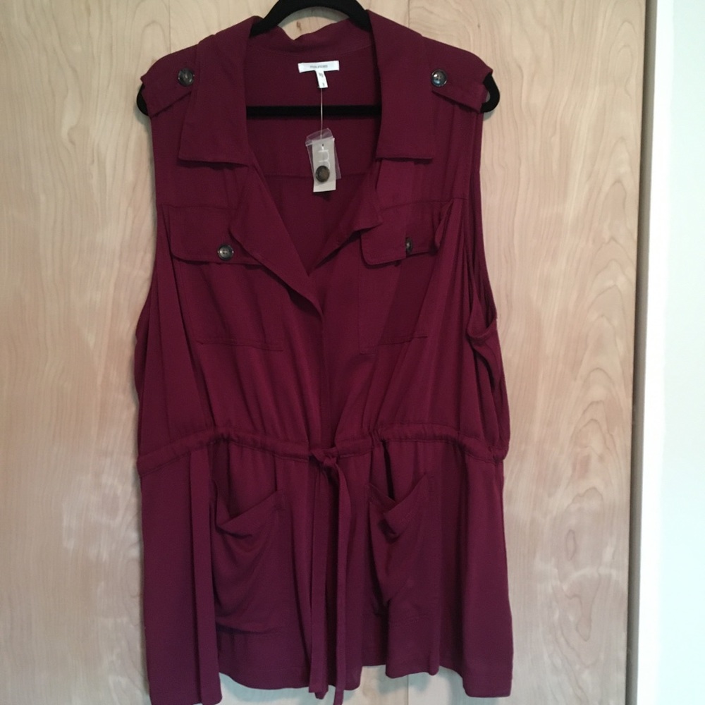 Maurices Tie Waist Sleeveless Vest Size 3 NWT